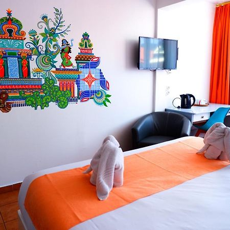 Hotel Du Cirque Силао Экстерьер фото